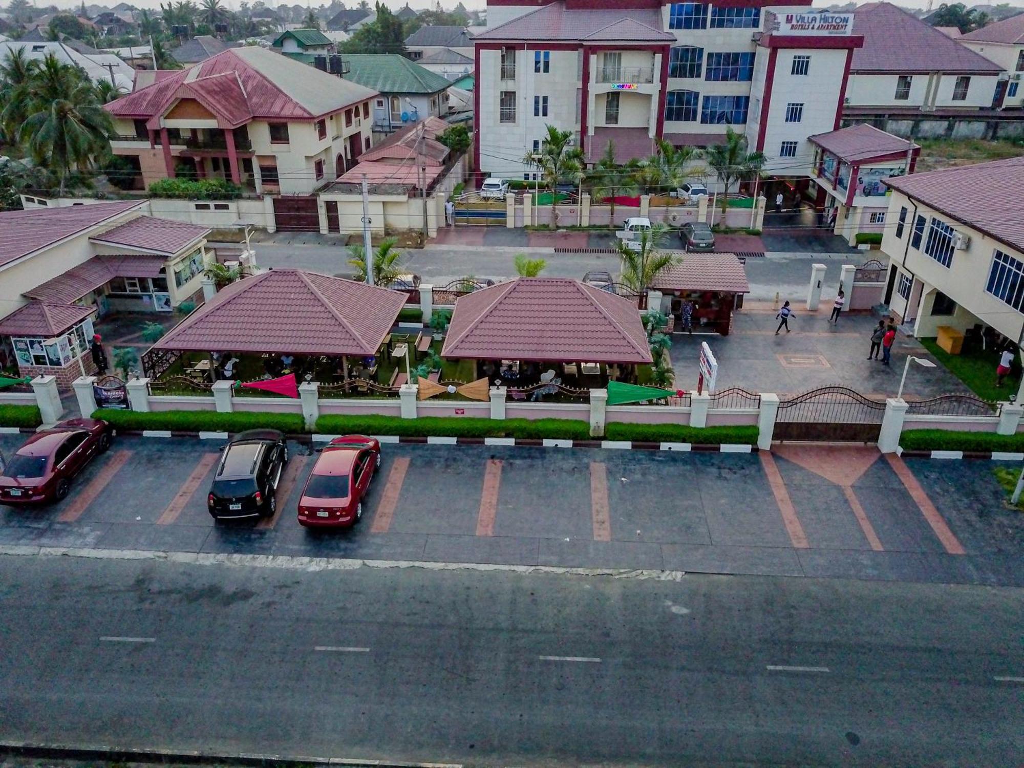 Villa Hilton Hotels Uyo 外观 照片